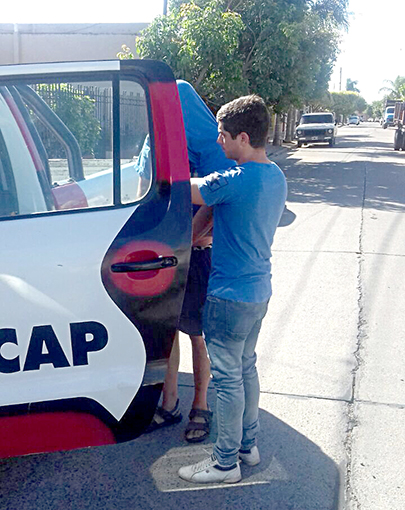 Detuvieron a un hombre acusado de sustraer un auto