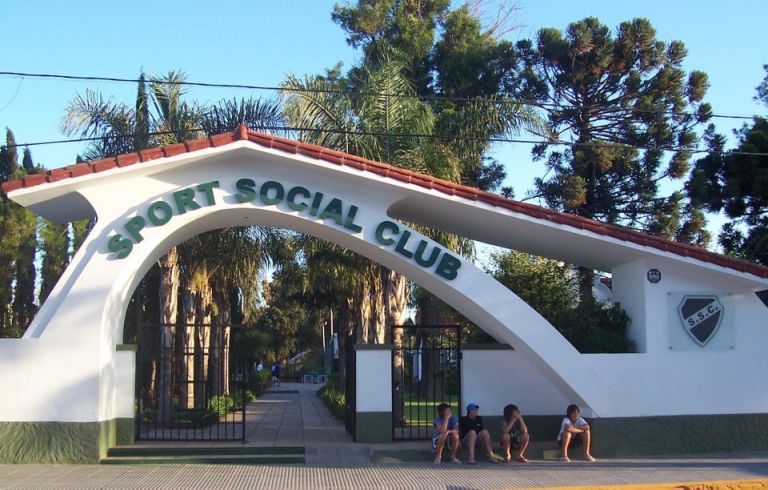 Comienza a jugarse la qualy en el Sport Social