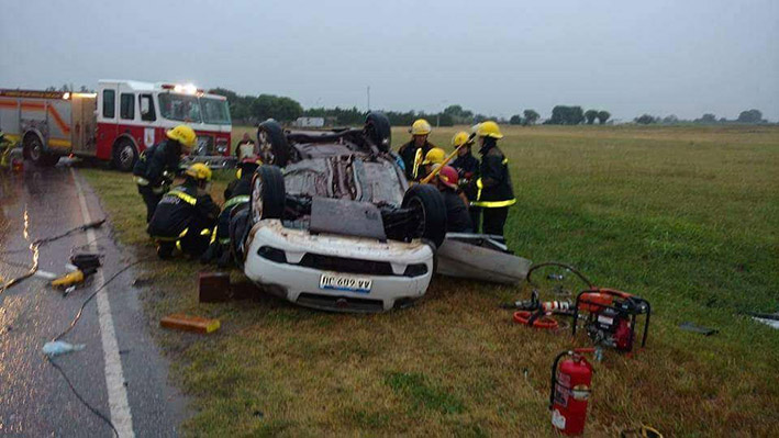 Está grave, en el Hospital Pasteur, uno de los seis heridos en un choque en la ruta 6