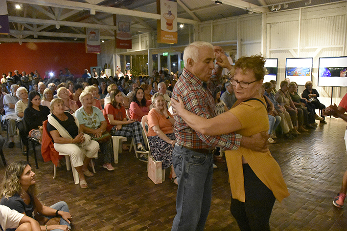 Música, ritmo y baile para el broche de oro de las actividades de verano