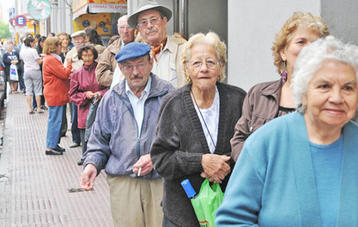 Jubilaciones y asignaciones: qué aportes aumentarán en marzo