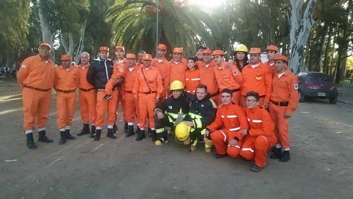 Los Bomberos de Villa Nueva sumaron 18 años de trayectoria