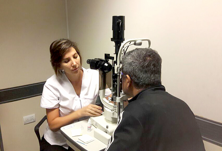 Casi cuarenta personas se hicieron controles de glaucoma en el Pasteur