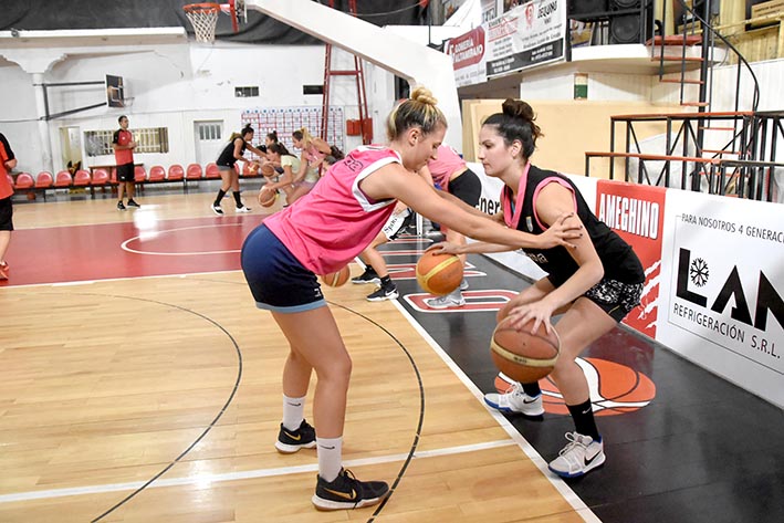 Las Leonas reciben a Vélez Sarsfield