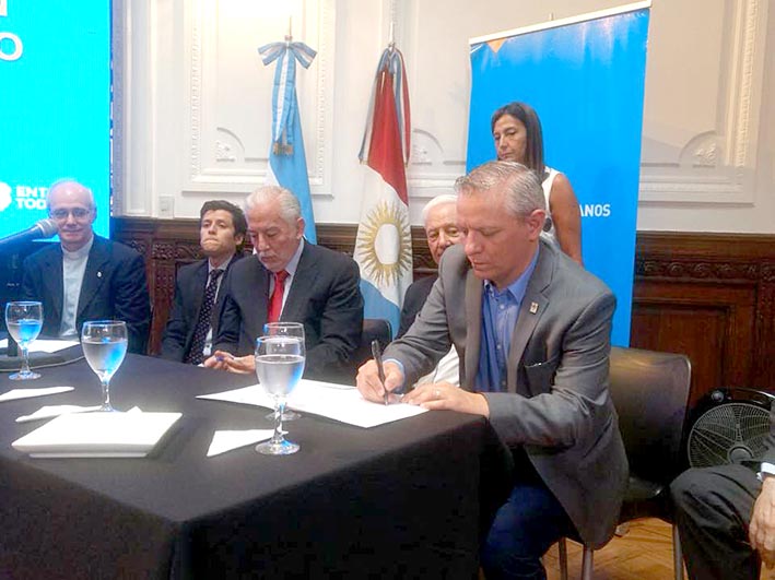 La UNVM firmó convenio y seguirá formando  en derechos humanos a personal penitenciario