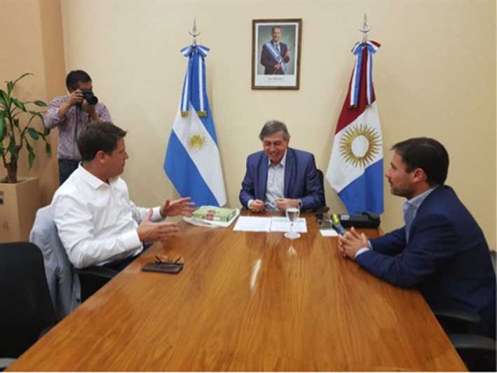 Fondos para ampliar red de cloacas y calles