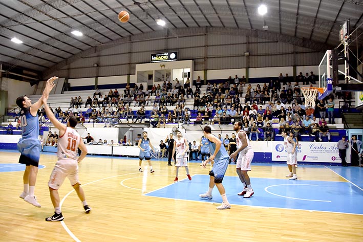 Ameghino ganó e igualó la serie