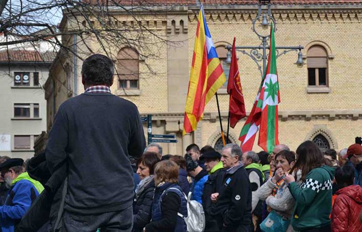 Vascos celebrarán el próximo domingo su día patrio