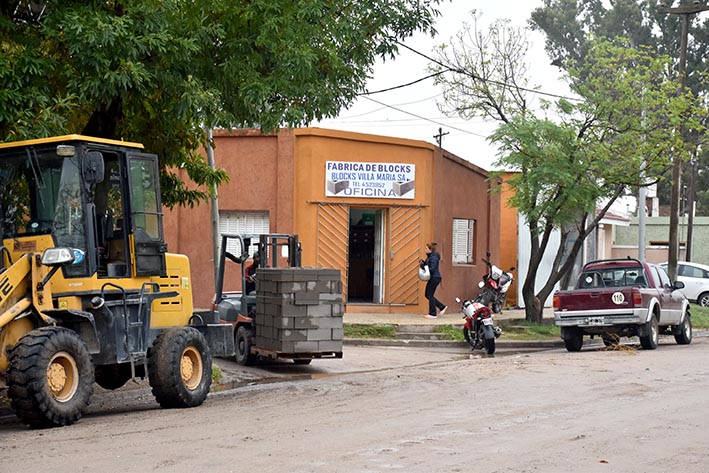 Robaron más de 25 veces en una fábrica de bloques de cemento