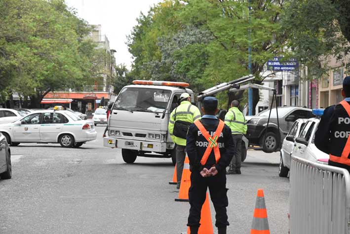 Jóvenes preventores de adicciones accionan por la seguridad vial