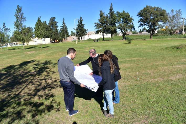 Es inminente el inicio de obras de los edificios de las escuelas PROA