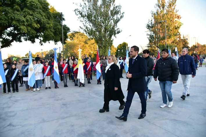 Gill en el acto: “Nuestro desafío es construir la unidad en la diferencia”