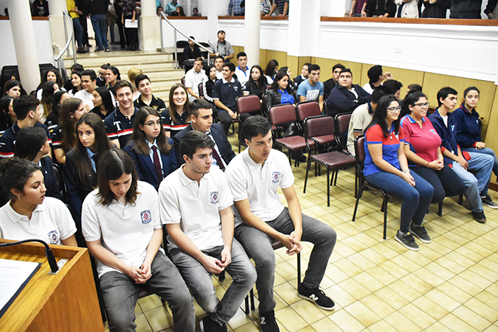 Más de 50 jóvenes alumnos asumieron en el Concejo Deliberante Estudiantil