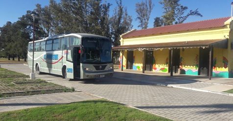 Carrilobo con transporte de pasajeros