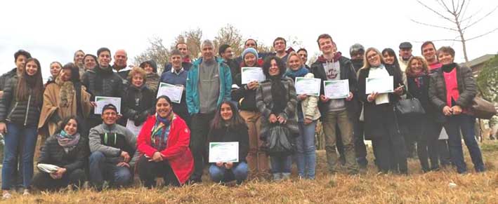 Rotary plantó algarrobos para recordar