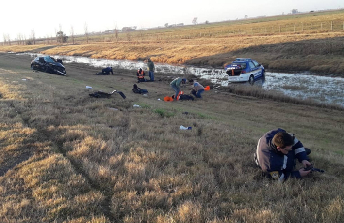 Pesar por las muertes de un agente de la Caminera y de un motociclista