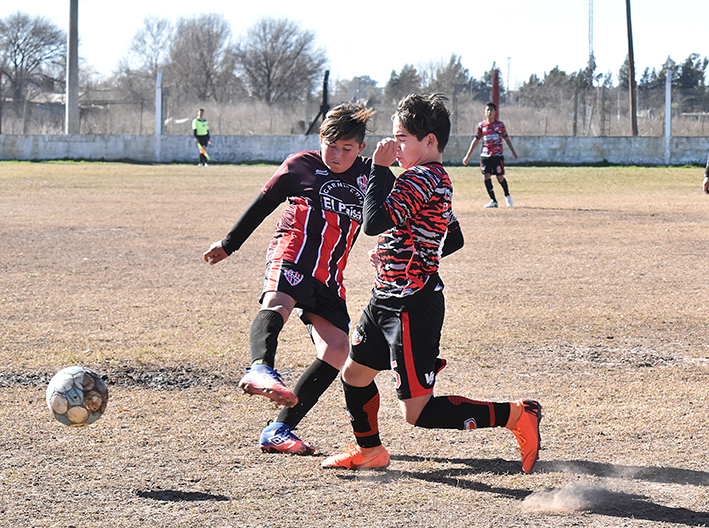 Inferiores: concluye la primera rueda