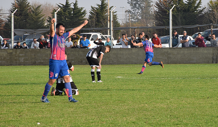 La Uni rindió bien y está en semifinales