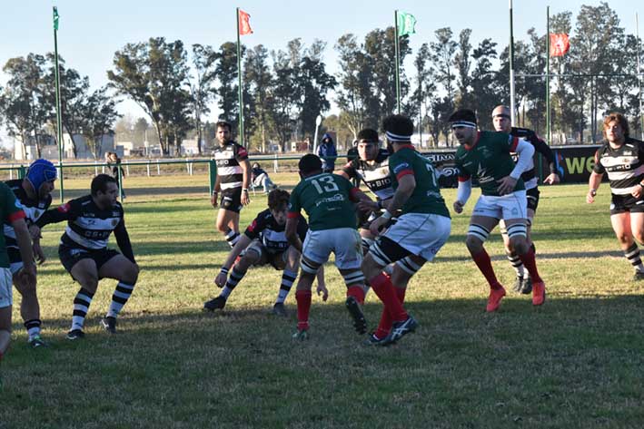 Jockey Club recibe a La Tablada