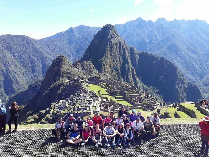 Tras las huellas de los incas: un grupo local llegó a pie hasta el Machu Picchu