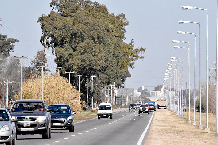 Reclamo y advertencias por multa por exceso de velocidad en acceso a la Villa