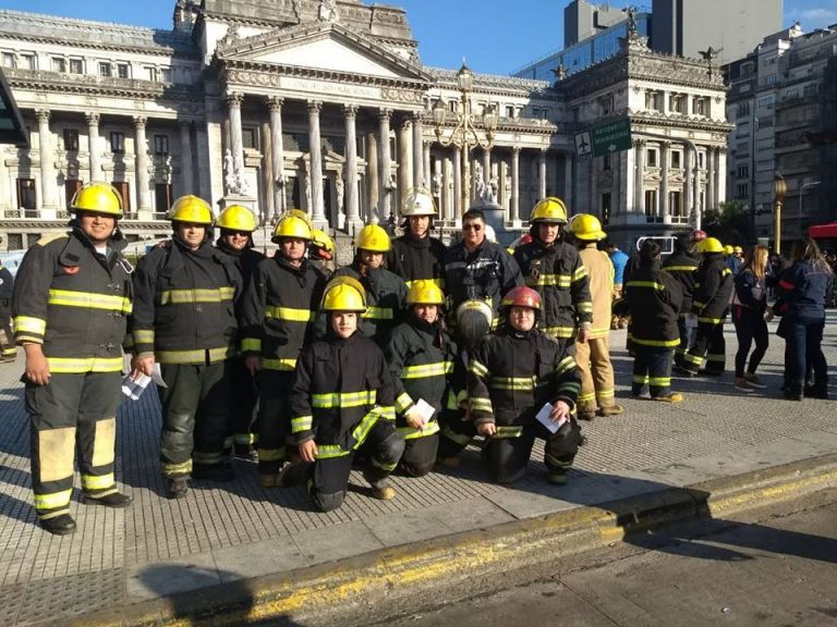 El reclamo de todos los bomberos