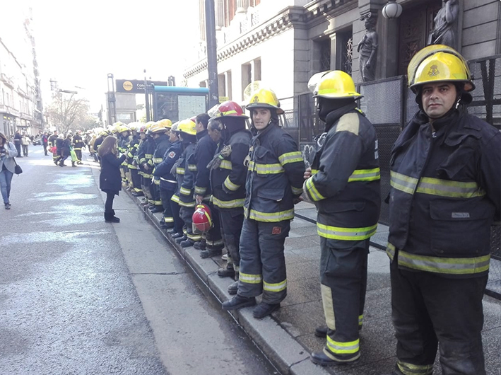 Un firme reclamo de Bomberos por los fondos retenidos