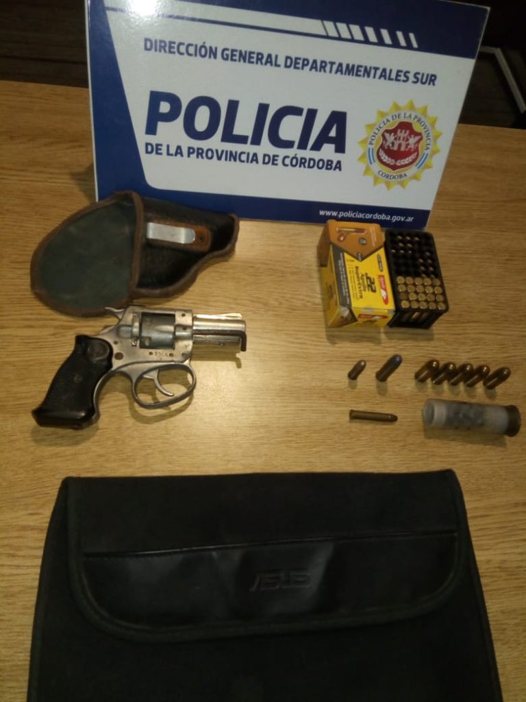 Arrestado por portación ilegal de armas